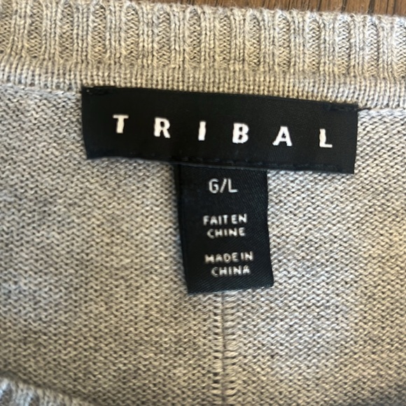 Tribal Women Large Gray Floral Embroidered Knit Ruffle 3/4 Sleeve Sweater - Picture 6 of 9